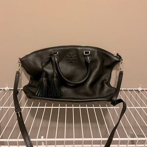 Gently used Tory Burch black purse